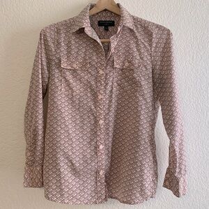 Banana Republic Classic Fit Cream Tan Black Art Deco Print Button Down Shirt XS